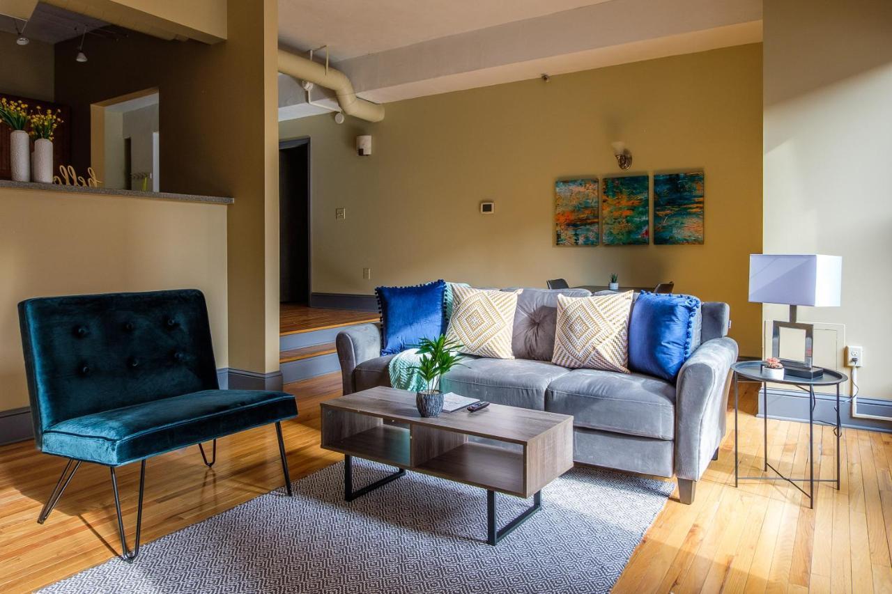 Appartement Frontdesk 2015 East 4Th Street Apts Downtown Cleveland Extérieur photo
